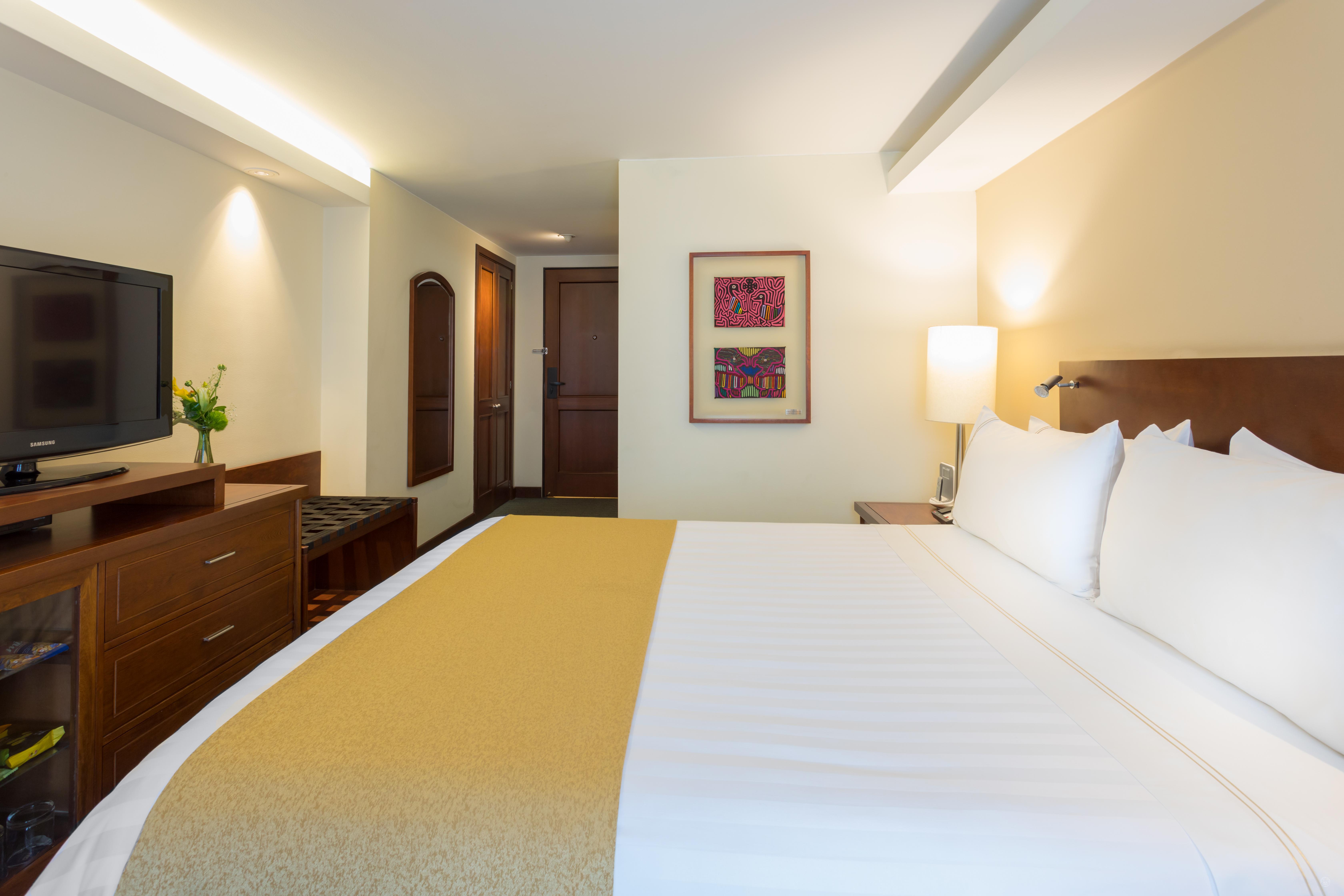 Ghl Hotel Capital Богота Екстер'єр фото A room at the hotel